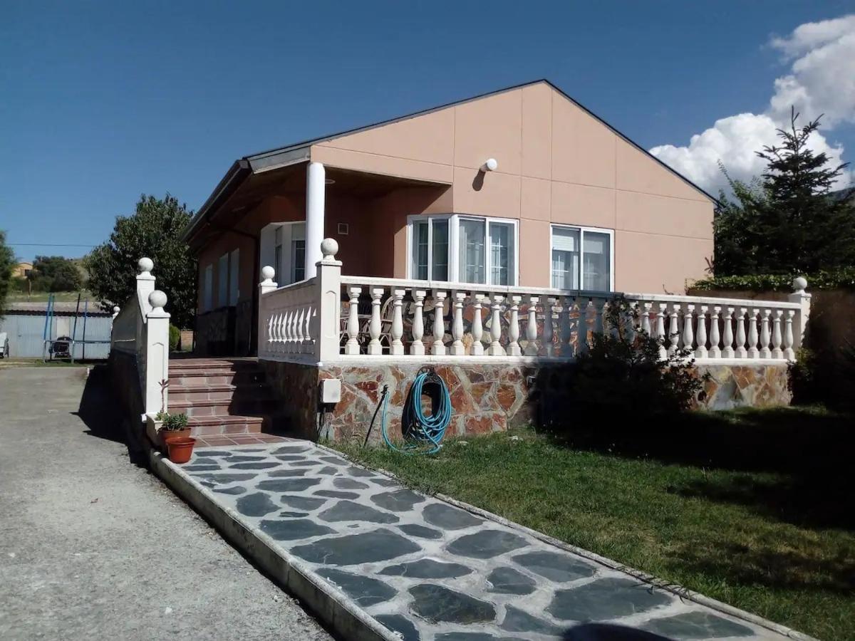 Acogedor Chalet En Otero De Herreros!!! Segovia Exterior photo